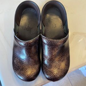 Dansko 40/9
